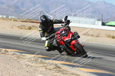 media/Jan-18-2024-Racers Edge (Thu) [[008952c709]]/B Group/Session 2 (Turn 15 Inside)/